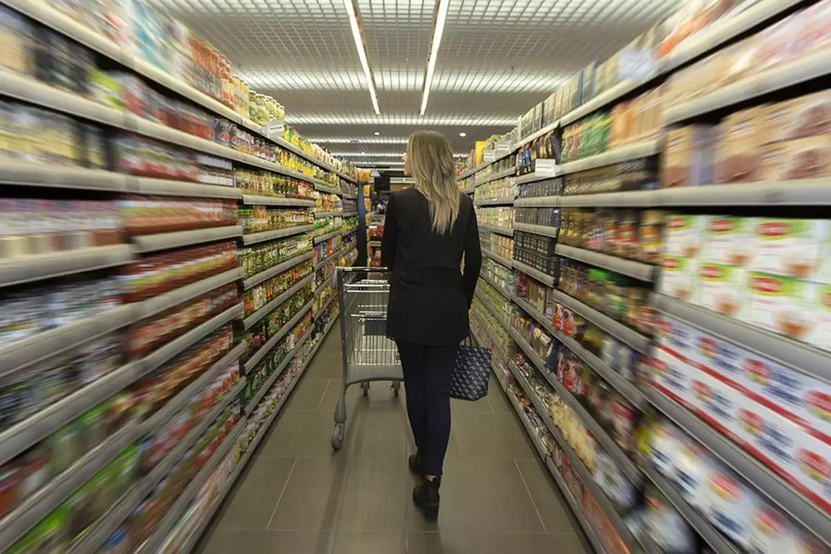 marketler pazar gunu kapaniyor mu bakan bolattan surpriz cikis x8B328XR