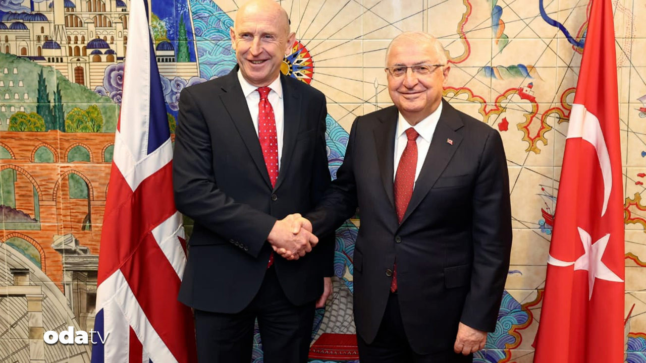 bakan guler ingiliz mevkidasi ile gorustu PJ8jbFnK.jpg