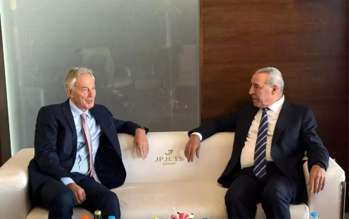 filistin devlet baskani yardimcisi al sheikh tony blair ile gazze planini gorustu AFzFiOAm.jpg
