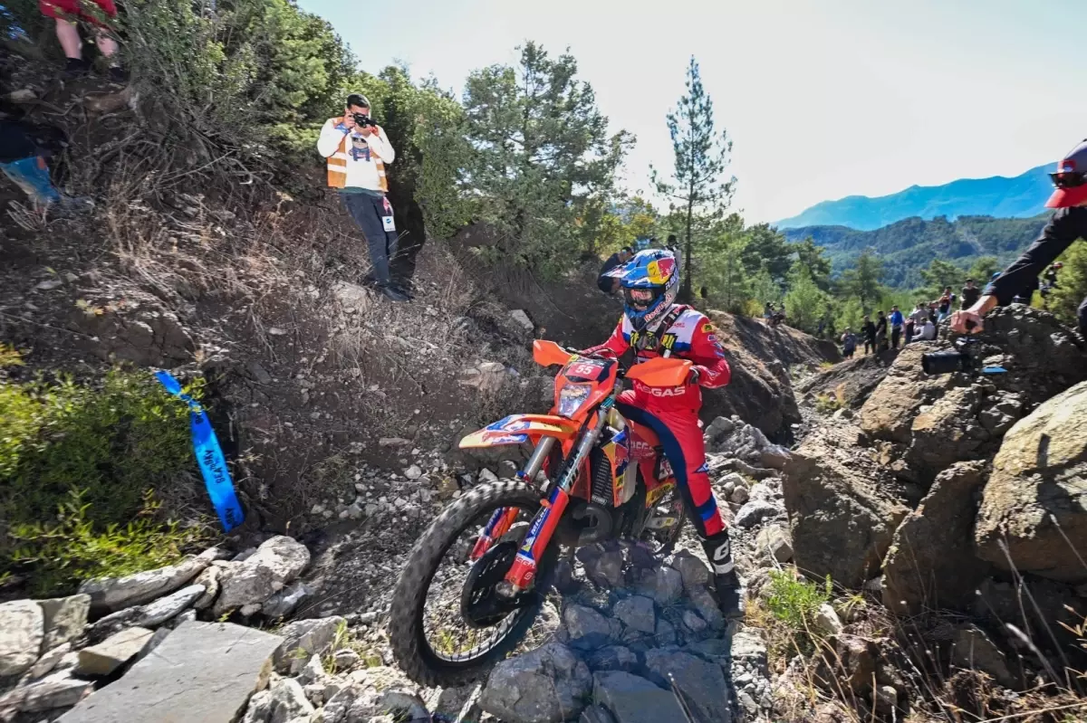 sea to sky enduro motosiklet yarisinin ikinci gunu tamamlandi ppJphq4N