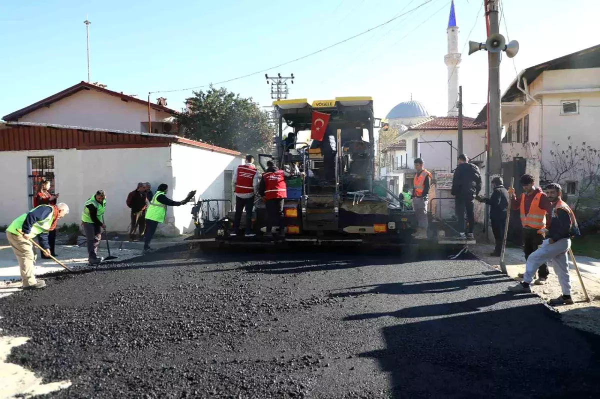 Gökova mahallesinin yolları yenileniyor