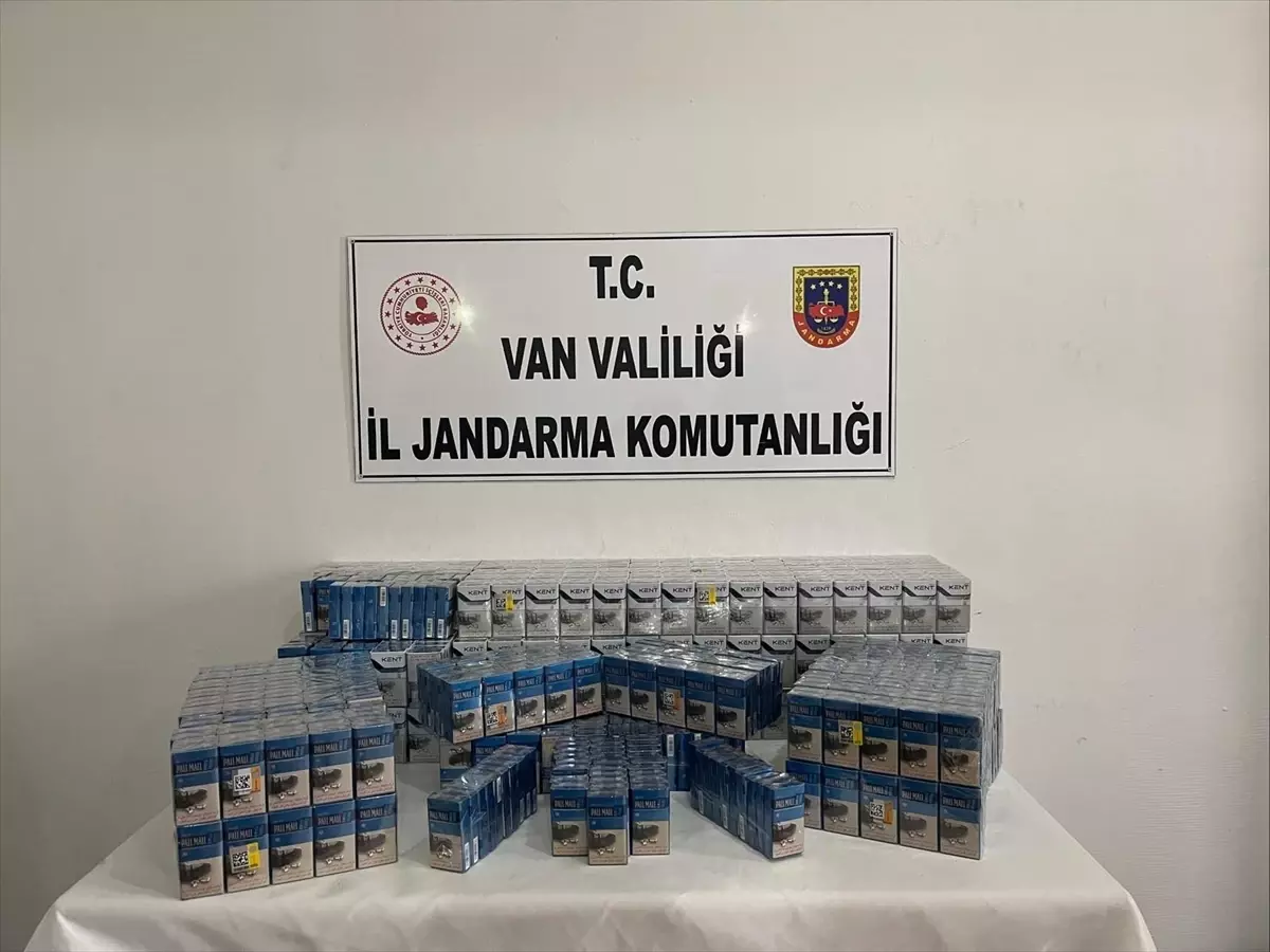 Van’da Gümrük Kaçağı Sigara Operasyonu