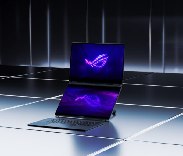 Yeni ROG Zephyrus Duo Sahneye Çıktı : Dünyanın İlk 16 İnç Çift OLED Ekranlı Oyuncu Dizüstü Bilgisayarı