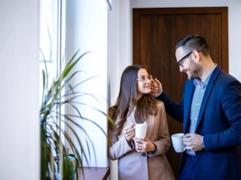 Eşlerini En Çok Aldatan Meslekler Ortaya Çıktı