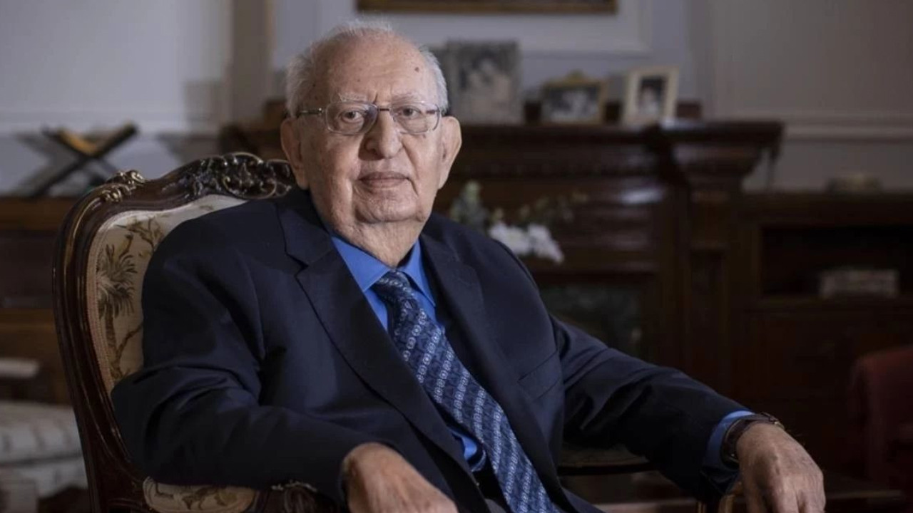 Hüsamettin Cindoruk, Bugün Son Yolculuğuna Uğurlanıyor