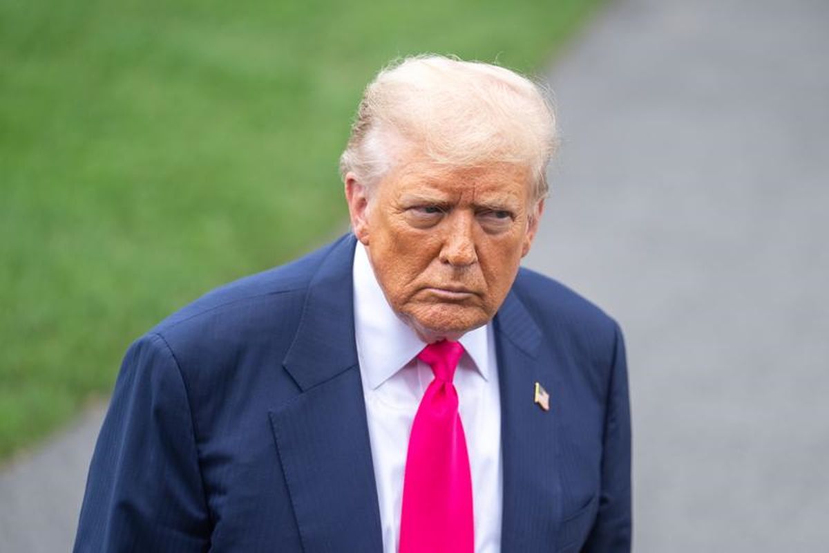 Trump’tan İran Gemilerine Sert Uyarı