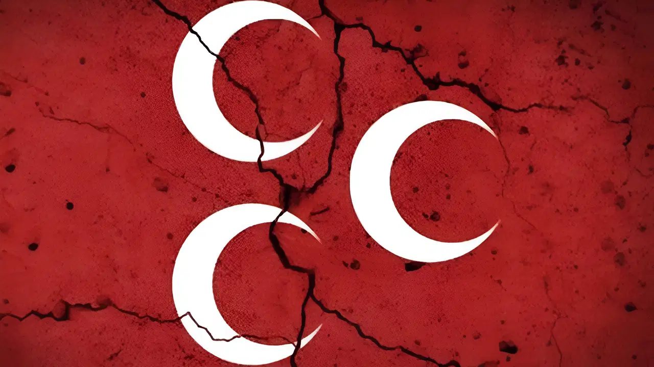 Ülkücü Hareket’te Teşkilat Fesihleri Devam Ediyor: Kütahya, Eskişehir ve Kars’tan Sonra Yenileri Gelebilir!