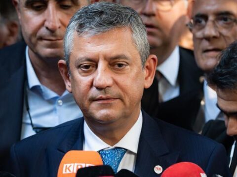 Ozgur ozelden mansur yavas sorusuna yanit AANns6cX